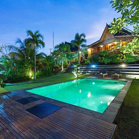 Dawas Villa Canggu Exterior foto
